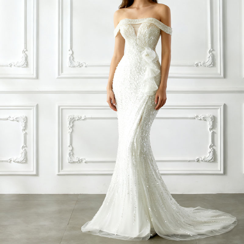 Hailey Bieber Wedding Dress Details